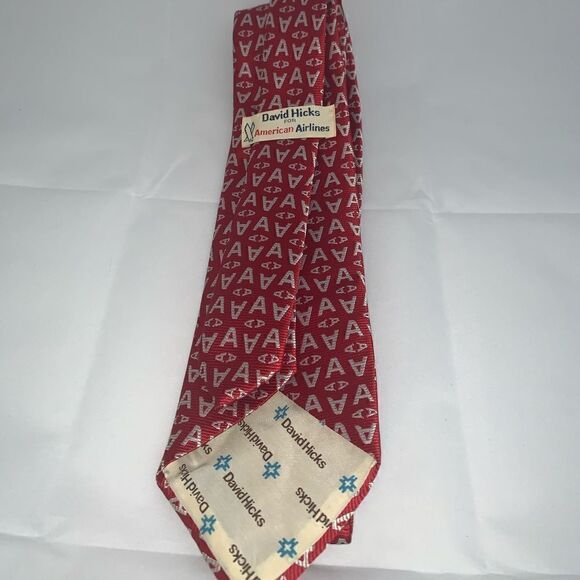 David Hicks Vintage Letter Necktie - A - Red - EUC - Picture 2 of 3